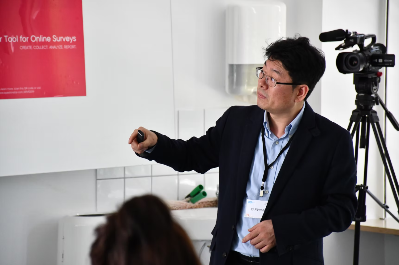 5th International AR & VR Conference — photo 45